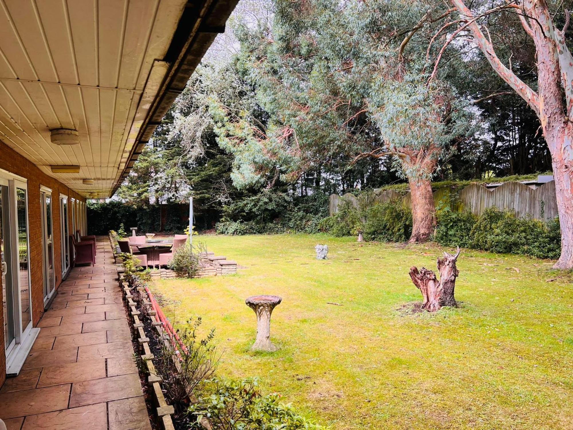 Selborne Studios Off Road Gated Parking 考文垂 外观 照片